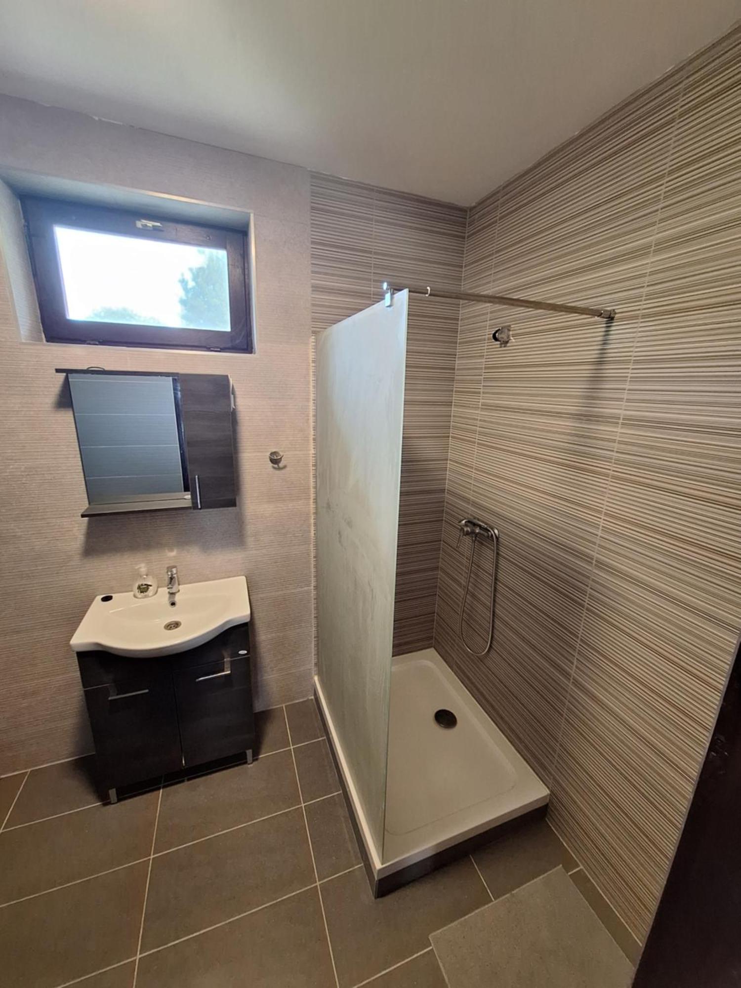 Aniiza Apartman Orvenyes Kültér fotó